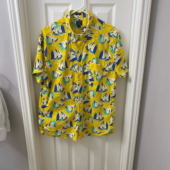J Crew Mens SS XL slim button down shirt. Yellow with sailboats - Picture 1 of 4
